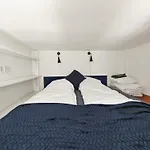 Cozy Night Jezyce, Blisko Mtp, Self Check-in شقة