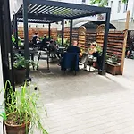 Cozy Night Jezyce, Blisko Mtp, Self Check-in * بوزنان